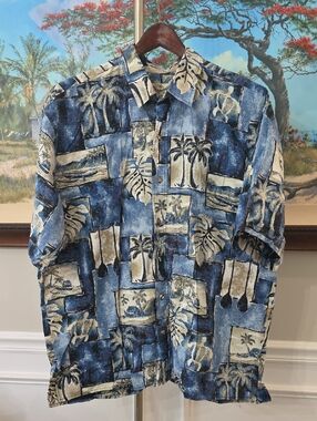 Hilo Hattie Blue and Cream Palm Patchwork Hawaiian Shirt